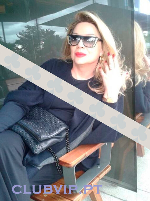 Acompanhante-Travesty Lady Laura -Porto